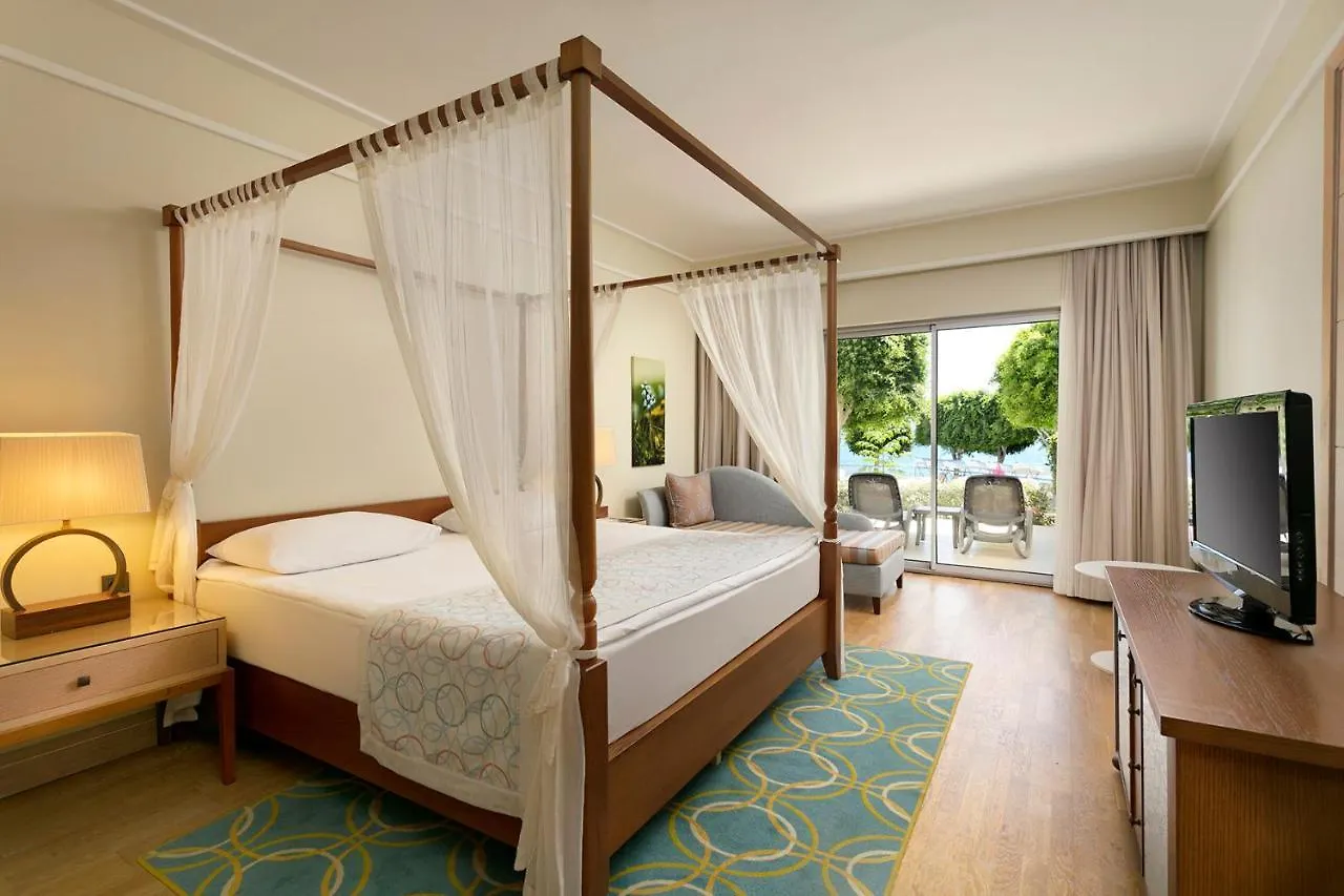 Xanadu Island Hotel Turgutreis 5*, Akyarlar